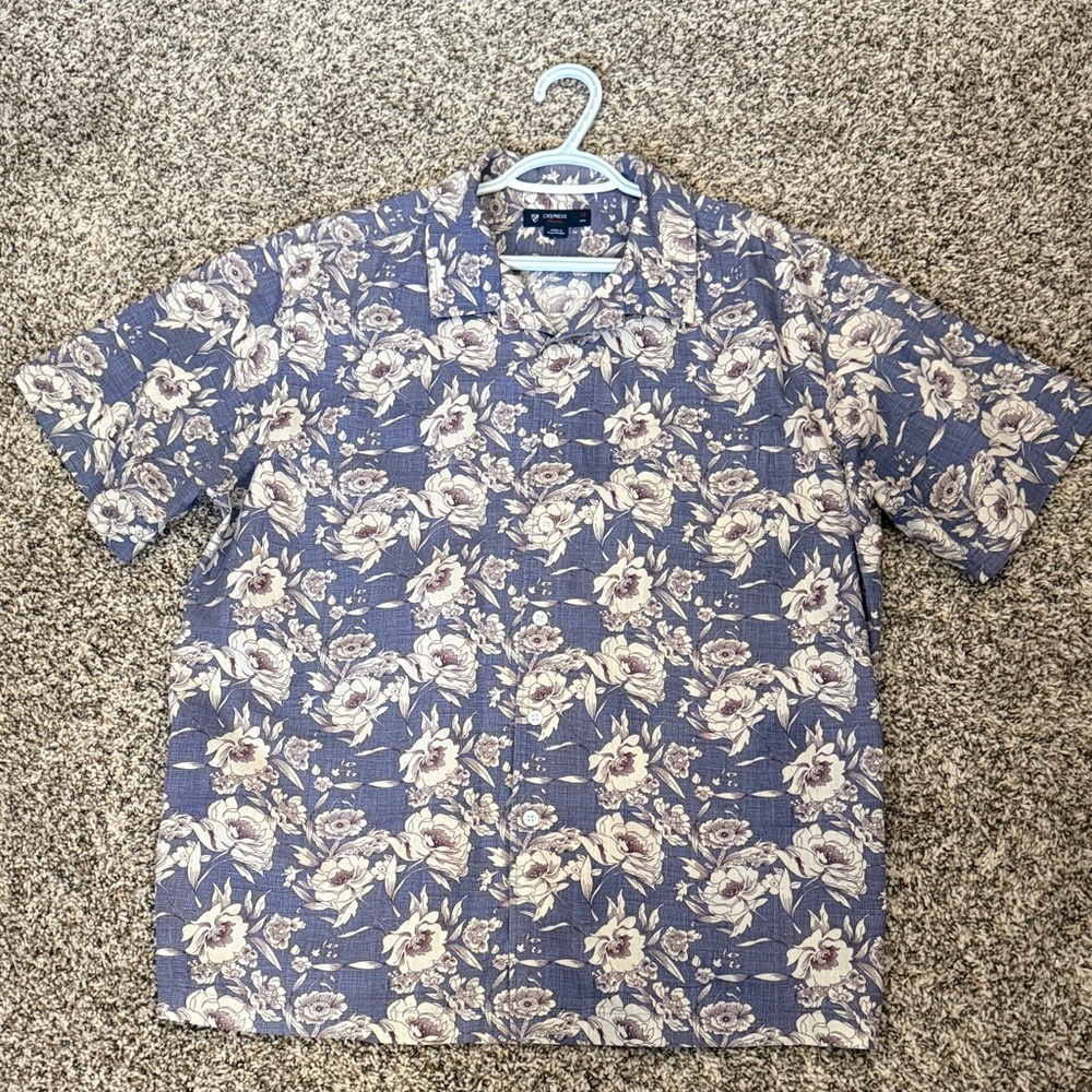 Daniel Cremieux 100% Cotton Blue, Cream, Tan Floral Casual Shirt,Front Pocket